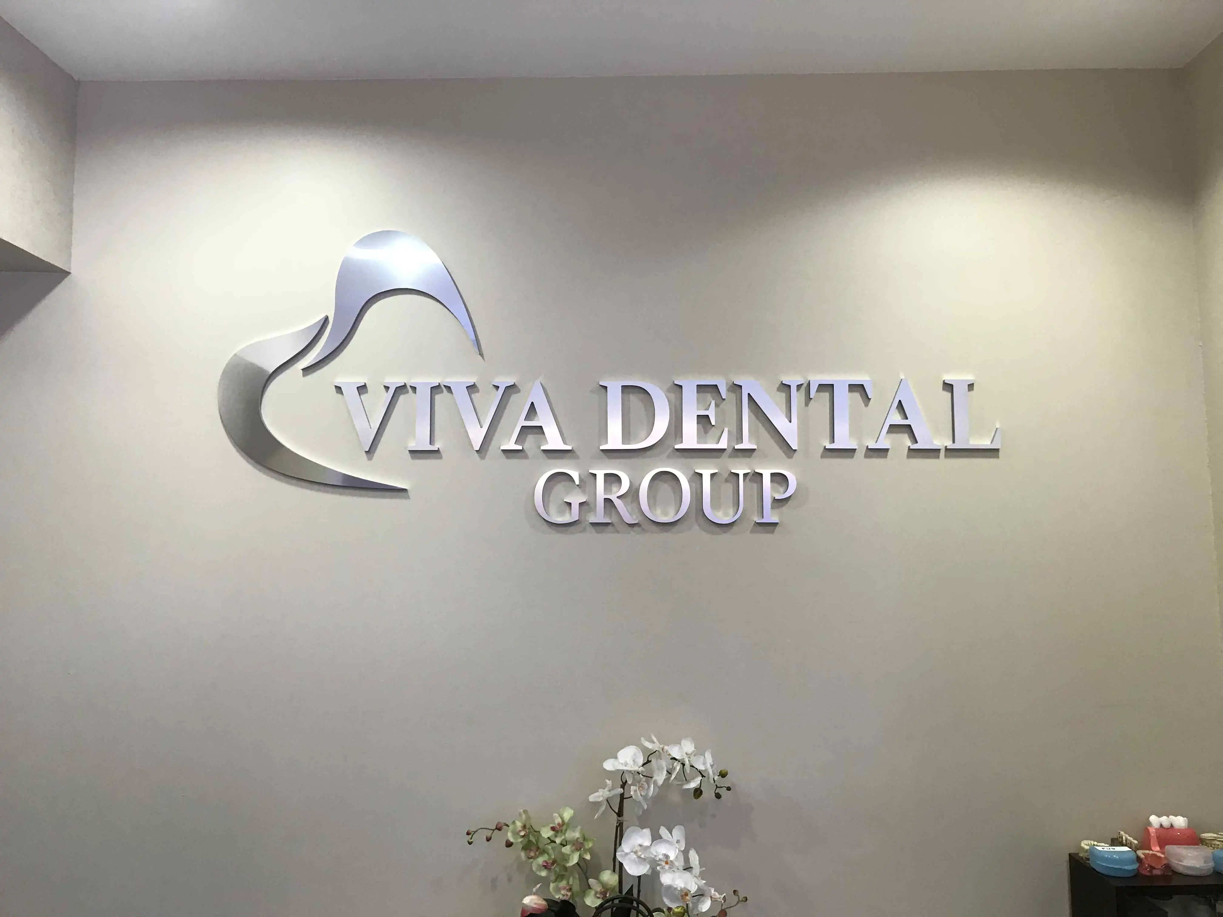 Viva Dental Group polished acrylic lobby sign San Jose — Clear Line Signs